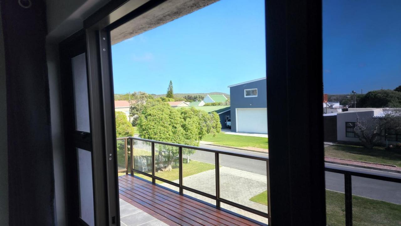 Stonehouse On Main Hotell Struisbaai Exteriör bild